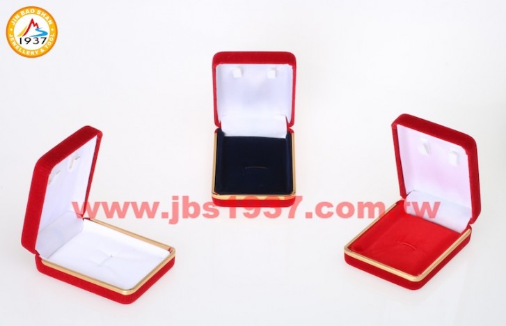 珠寶包裝錦盒-金色年代紅絨布系列-金色年代紅絨布- 項鏈盒（短）