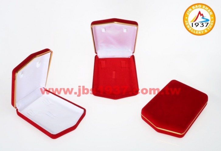珠寶包裝錦盒-金色年代紅絨布系列-金色年代紅絨布- 五角小套鍊盒